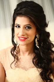 A few curls, a bun. Top 10 Simple Hairstyle For A Party 2018 Syleoflady