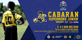 Umumnya, arena pertandingan sepak bola menggunakan media rumput. Program Pembangunan Bola Sepak Negara Selangor Facebook