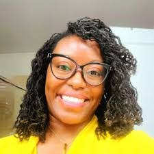 Elizabeth Byerly's Instagram, Twitter & Facebook