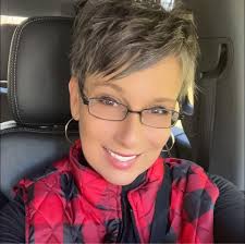 We've teamed up with Terre Haute Casino Resort to bring you the ULTIMATE  CONCERT EXPERIENCE! 🎉🎸 Win 2 tickets to see Old Dominion LIVE at The  Mill, plus a hotel stay and