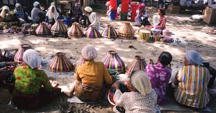 The orang asli (original or first people in malay) make up about 13% of the country's population and almost all live in or originate from the east malaysian states of. Malaysia Iwgia International Work Group For Indigenous Affairs