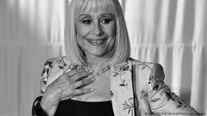 Raffaella carra, en milan (italia), en 2016. Rxllixo2vbbdom