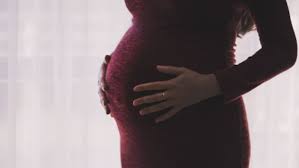 Le csa dans sa décision du 25 juillet considère que cette vidéo n'est pas d'intérêt général. Un Coup De Poing Dans Le Ventre De Sa Femme Enceinte 400 Euros D Amende