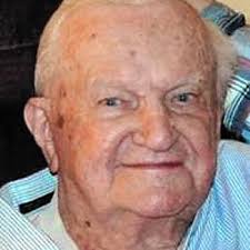 Richard W. Warfield Sr., shipbuilding manager and World War II veteran,  dies