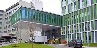 Wir begrüßen sie herzlich in der klinik für innere medizin ii des universitätsklinikums freiburg. Uniklinikum In Homburg Beim Tag Der Architektur Am 29 Juni Dabei