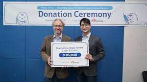 서울=뉴스핌 백지현 기자 = 펄어비스가 중국 판호 발급 호재를 업고 3거래일째 강세를 이어가고 있다. íŽ„ì–´ë¹„ìŠ¤ ê³µì‹ í™ˆíŽ˜ì´ì§€ Pearl Abyss