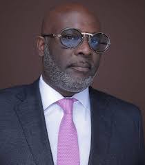 Antonio Lee's Instagram, Twitter & Facebook