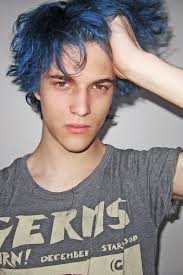 Black hair with blue highlights. Stargazingfox Ig Katherineratchford Mens Blue Hair Men Hair Color Boys Blue Hair