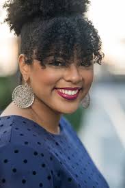 How To Set Healthy Boundaries With Drinking As Your Social Calendar Fills Up