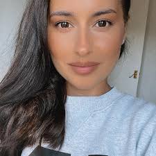 Hi there! I have a bit of a unique request. I promised my 4-year-old that  next time I get my nails done, we'd do it together—without thinking ahead  if anyone could make