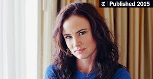 Juliette Lewis's Beauty Secrets (A Lot of Coconut Oil and Then Some)