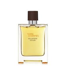 Un parfum singulier, pour des hommes qui cherchent un arôme personnel, incomparable. Terre D Hermes Eau Intense Vetiver Eau De Parfum Hermes Origines