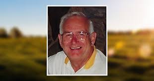 Lawrence Eakin's Instagram, Twitter & Facebook