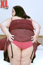 Wonder Monique - XL Girls Sex Photos