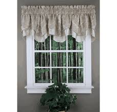 darby scalloped valance gold