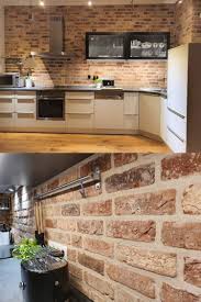 Fliesen im hornbach onlineshop & im markt: Kuchenwand Spritzschutz Ruckwand In Backsteinoptik Splashback Backsplash Aus Echten Backsteinen Backstein Kuche Kuchenumgestaltung Kuche Ruckwand Fliesen