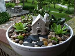 Make it work for you! 25 Indoor And Outdoor Succulent Gardens Of All Sizes Garden Lovers Club