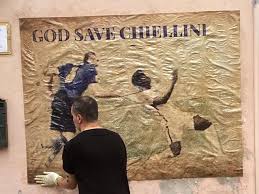 Chiellini, 36, has enjoyed a remarkable career and he's still playing a key role for. Roma Monti Il Murale God Save Chiellini Sullo Strattone A Saka Corriere It