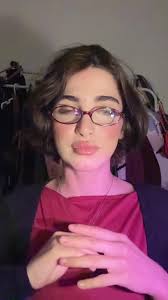 قابلت نفسي الصغيرة: قصة قصيرة بتفاصيل مثيرة