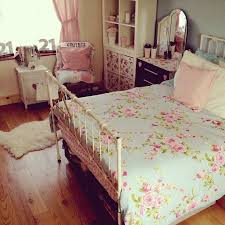 Pin By Sadie Messmer On Decor Bedroom Vintage Elegant Bedroom Elegant Bedroom Decor