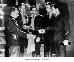 THE CROSS OF LORRAINE (1943) PETER LORRE JOSEPH GALLEIA RICHARD WHORF J P  AUMONT GENE KELLY RAY GARNETT (DIR) CRLO 005 Stock Photo