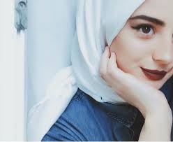 | see more about hijab, muslim and islam Shared By N2srin 3bd Find Images And Videos About Ø±Ù…Ø²ÙŠØ§Øª Ø¨Ù†Ø§Øª Ø­Ø¬Ø§Ø¨ And Ù…Ø­Ø¬Ø¨Ø§Øª On We Heart It The A Girly Photography Beautiful Hijab Girl Photography Poses