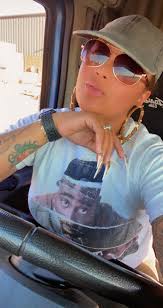 I've seen a few people saying they got their CDL( no we do not add a S 😒)  but can't find a job. Here's my advice for anyone wanting to obtain their