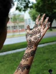 Today i am compiling a list of 20. 20 Best Arabic Mehandi Designs For Hands And Feet