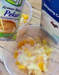 What's fantastic with fruit cocktail is that it's always available, especially during the holidays, it's easy and simple to use, and best of all. Resipi Filipino Fruits Cocktail Creamy Lagi Berlemak Gerenti Sedap Pa Ma