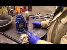 Repair Of Hydraulic Jack Pumping Air Youtube Repair Hydraulic Hydraulic Systems