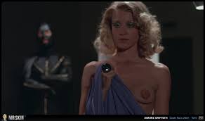 The Top Ten Hottest Celebrity Puffy Nipples - Fleshbot