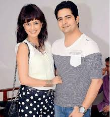 2 karan mehra biography, age, wife, son, family. Karan Mehra Height Weight Age Affairs Family And Biography
