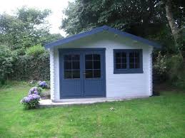 Cabane En Bleu Et Blanc Abris De Jardin Peints Cabane Jardin Abri De Jardin