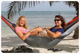 Best for shorter people (single hammocks): Review The Eno Doublenest Hammock Globetrottergirls