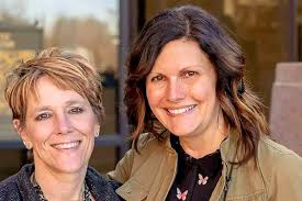 An unexpected connection: Wilmont woman meets kidney donor's family