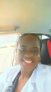 Ada was a girl. Ngwa identity me. If you are in this picture dash me  something. TEGSS.