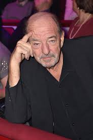 Nach seiner Herz-OP: Ralph Siegel im Rollstuhl bei Event