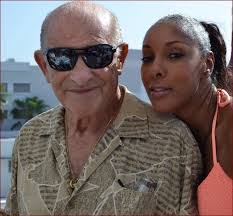 Daniel Genchi's Instagram, Twitter & Facebook