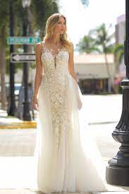 Unsere premium brautkleider shops in köln bieten dir alles, was das brautherz begehrt. Der Brautkleider Designer Shop Nurnberg Furth Kleidung Accessoires Auf Uber 540qm Findet Die Braut Alles Rund Um Das Brautkleid Un Verkaufe Der Brautkleider Designer Shop Nurnberg Furth Die Inserate