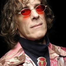 Spinetta founded several groups, such as almendra , pescado rabioso , invisible , spinetta jade and spinetta y los socios del desierto. Stream Luis Alberto Spinetta Prometeme Paraiso By Renzokerido Listen Online For Free On Soundcloud