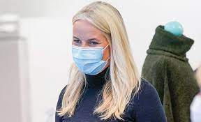 Siitä on tihkunut sangen vähän tietoa. Crown Princess Mette Marit Visited Aurora Workshop In Baerum
