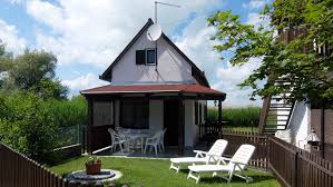 Megtörtént, amire már mindenki számított, karácsony gergely is bejelentette, hogy indul az előválasztáson, így dobrev klára, jakab. Sok Koltseggel Jar Egy Nyaralo Fenntartasa Magyar Nemzet