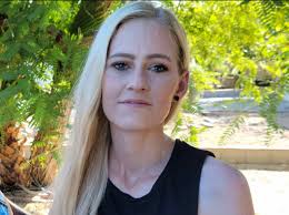 If anyone knows Emily Rush, can you have her contact me? I found something  of hers that she is probably missing a lot. Thank you!