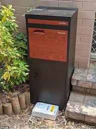 Check spelling or type a new query. Homeowner Unleashes On Lazy Australia Post Worker Over Bizarre Delivery Daily Mail Online