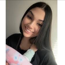 Tara Wiegand's Instagram, Twitter & Facebook