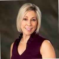 Lori Weller's Instagram, Twitter & Facebook