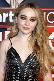 9 sabrina carpenter hairstyles ideas | sabrina … перевести эту страницу. Sabrina Carpenter S Hairstyles Hair Colors Steal Her Style