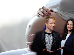Bereits ein halbes jahr nach der geburt ist amira pocher zum zweiten mal schwanger. Oliver Pocher Wird Vater Schwangerschafts Hammer In Rtl Show Stars