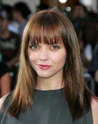 If you prefer to wear your hair loose, get some layers 31. Straight Bangs Hairstyle For Round Face Women Hairstyles