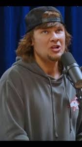 Beef to teeth 😭🤣 #lowkeytriggered #standup #killtony #shanegillis #snl  Follow us @lowkeytriggered for more of the funniest comedy content across  the country 🇺🇸🤡